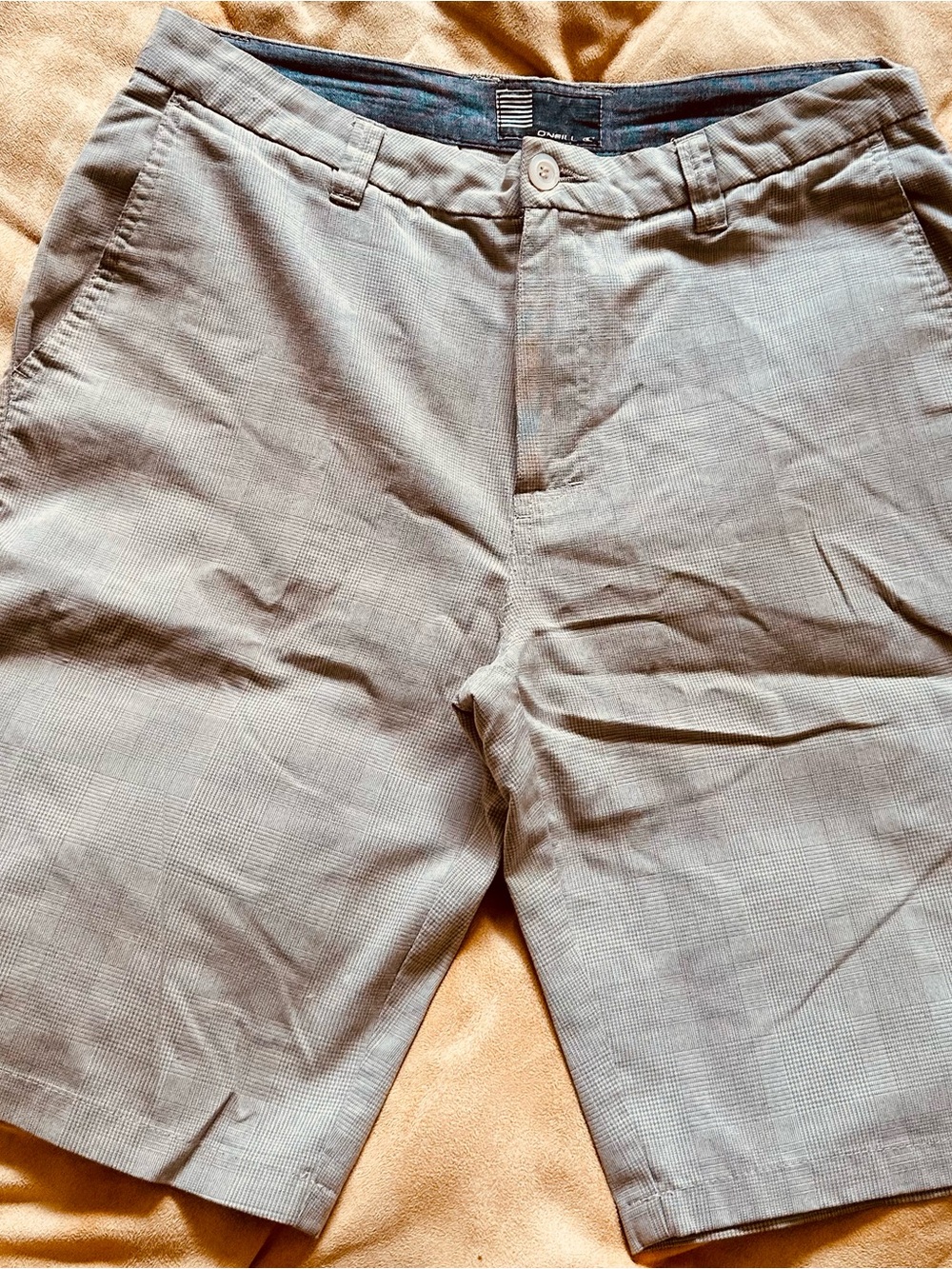 O'Neill Men's Light Gray Micro-Check Stretch Chino Shorts
